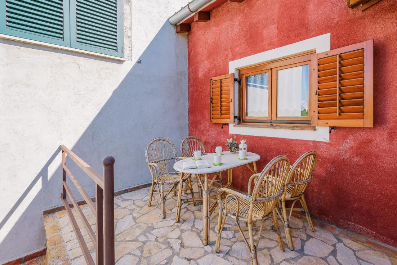 Apartment With Pool Visnjan Exterior photo